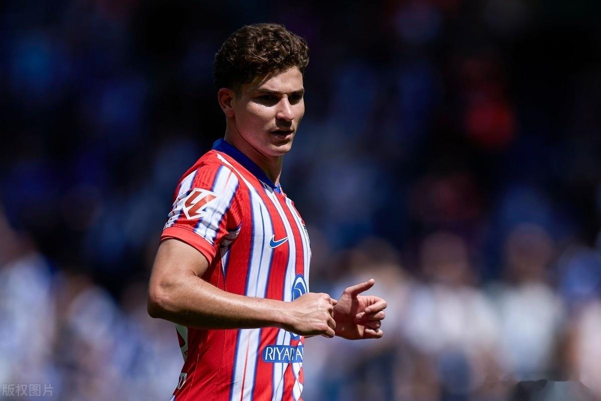 开云-埃因霍温绝杀压哨备战足总杯皇家社会加时末段防线松动，现场解说直呼：曼城今晨单刀错失的简单介绍